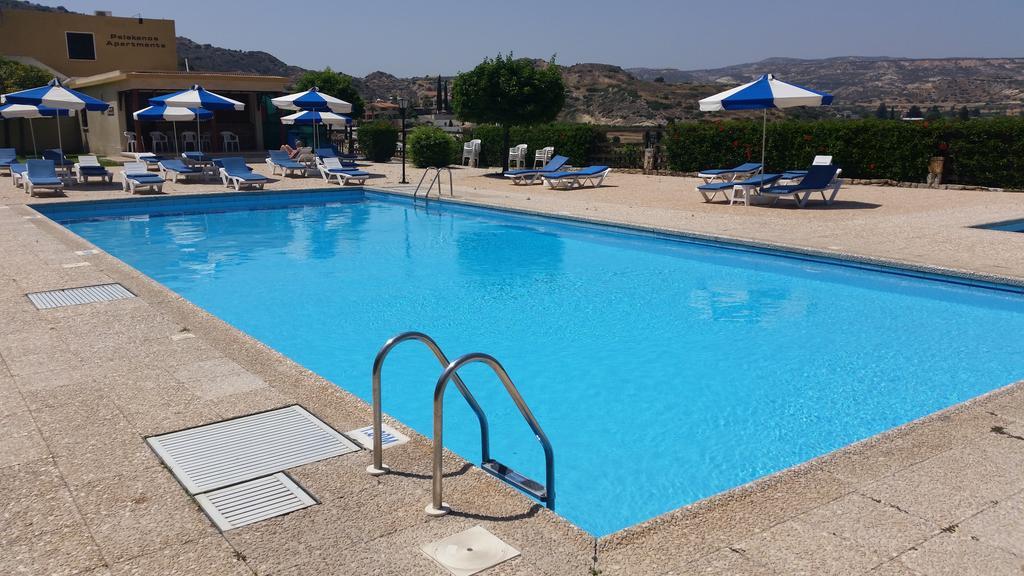 Pelekanos Apartments Pissouri Room photo