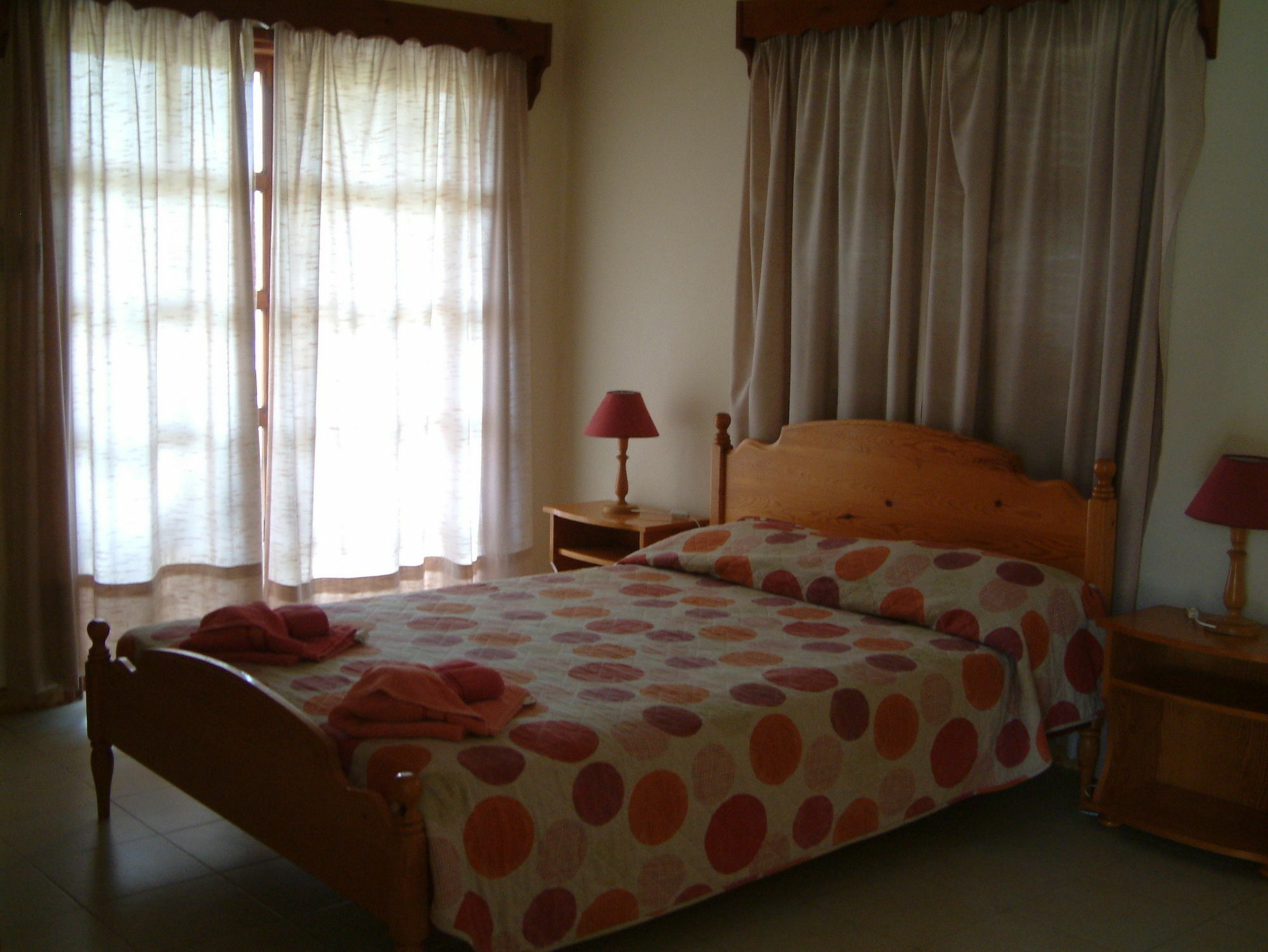 Pelekanos Apartments Pissouri Exterior photo